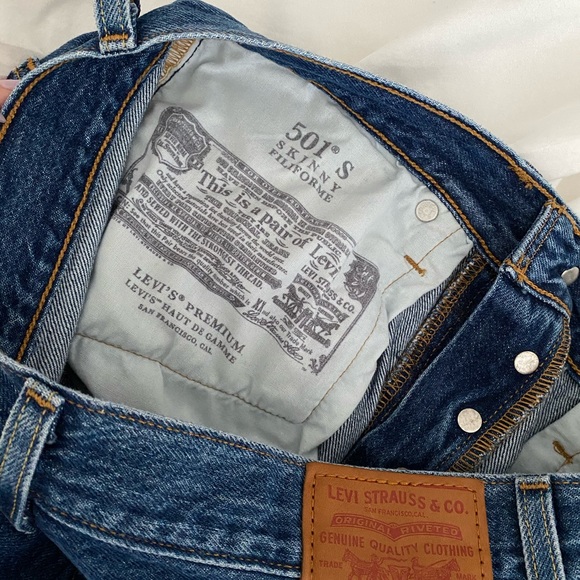 LEVI’S Vintage 501 Jeans - Picture 4 of 7